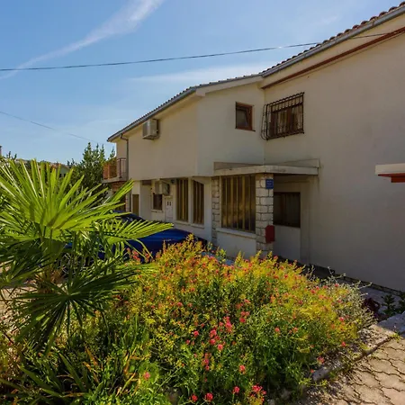 Buba Dino - Hr-08082-03 By Interhome Appartement Crikvenica